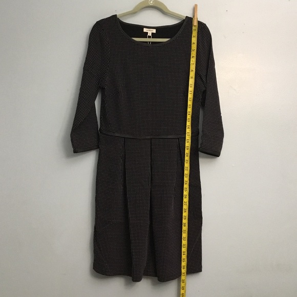 Max Studio Dresses & Skirts - Max Studio Black and White Long Sleeve Dress